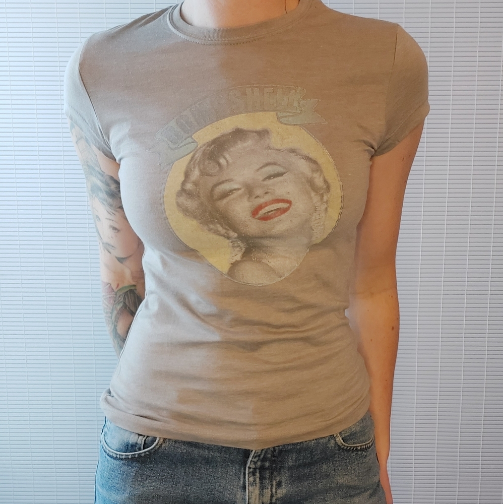 Retro Y2K Marilyn Monroe Bombshell Baby Tee Small